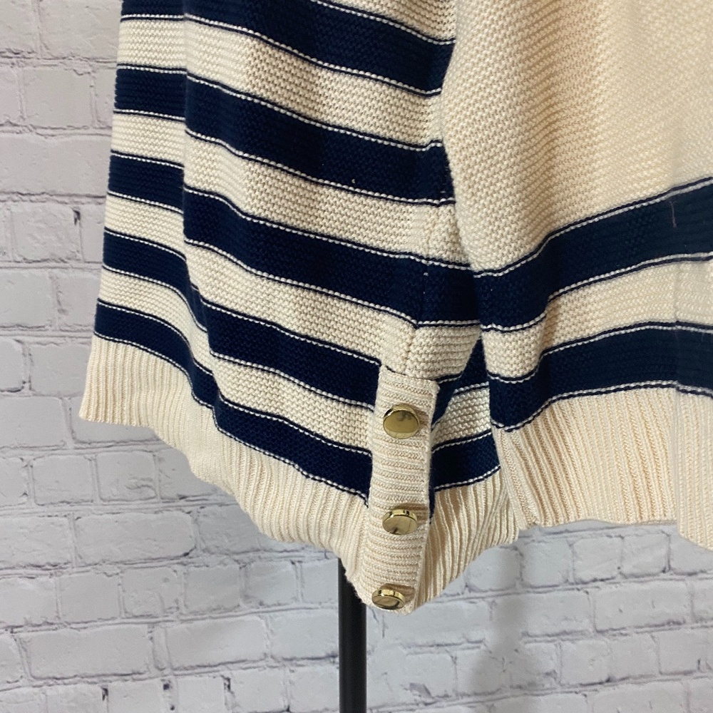 Cute Sweater - Picture 3 of 7